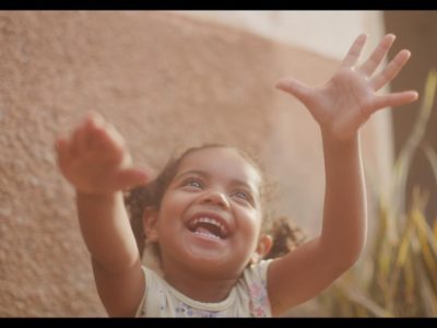 Sobre Dora e Dores_freme Red Komodo X (484)